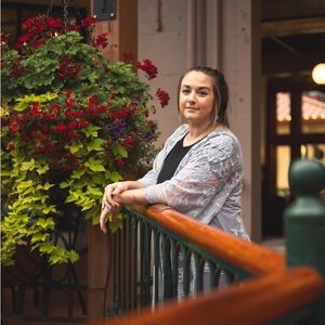 Meet your Posher, Rachel